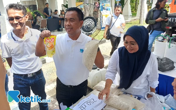 Thumbnail Berita - DKP Jatim Gelar Pasar Murah Produk Kelautan dan Perikanan