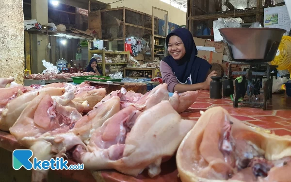 Awal Ramadan, Harga Daging hingga Bahan Pokok di Pacitan Masih Tinggi