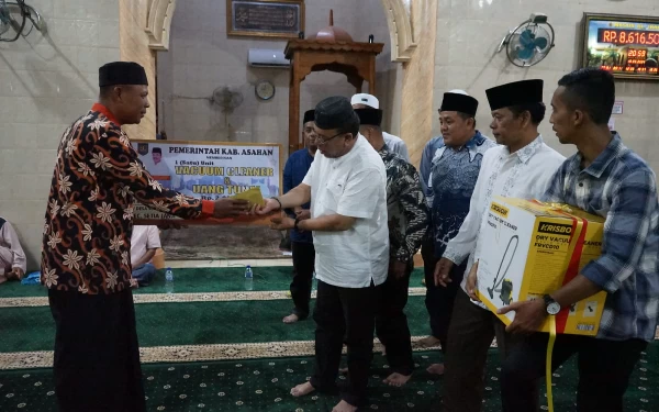 Sekda Asahan Pimpin Tim Safari Ramadan Kunjungi Desa Sei Silau Barat