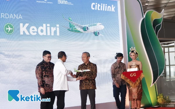 Thumbnail Berita - Citilink Layani Penerbangan Komersial Reguler 2 Kali Sepekan dari Bandara Dhoho Kediri