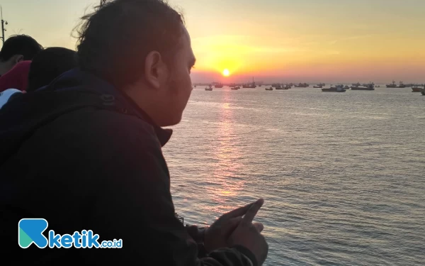 Thumbnail Berita - Menikmati Senja di Surabaya North Quay, Cukup Bayar Rp10 Ribu