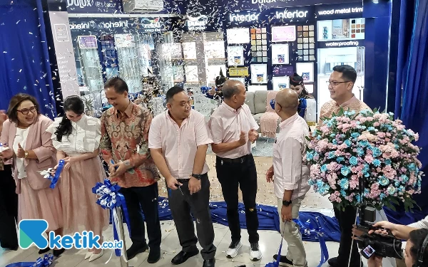 Thumbnail Berita - Bantu Konsumen Dapatkan Cat Berkualitas, PT ICI Hadirkan Dulux Experience Store