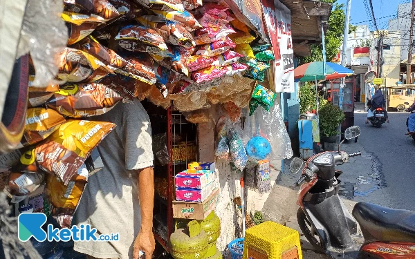 Pengamat: Menjamurnya Warung Madura Bukan Ide Bisnis, Tapi karena Tidak Ada Pilihan Bertahan Hidup (3)