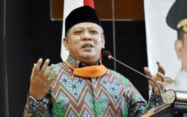 Thumbnail Berita - Pertama! Muda Mahendrawan Daftar Cagub Kalbar Jalur Independen