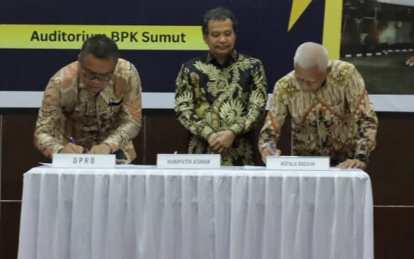 Thumbnail Berita - Bupati Asahan Terima LKPD 2023 dari BPK Sumut, Sabet WTP 7 Kali Beruntun