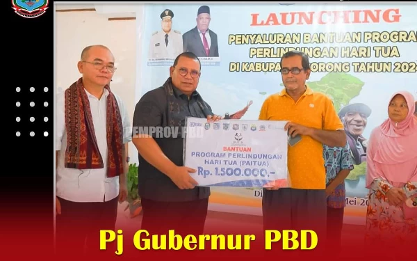 Thumbnail Berita - Pj Gubernur Papua Barat Daya Launching Bantuan 'Paitua' di Kabupaten Sorong