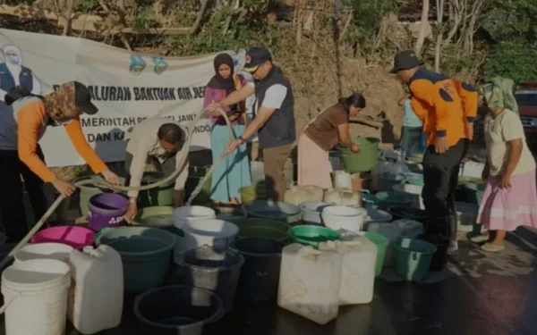 Thumbnail Berita - 23 Kabupaten Kota Terancam Kekeringan, BPBD Jatim Siapkan Dropping Air Bersih