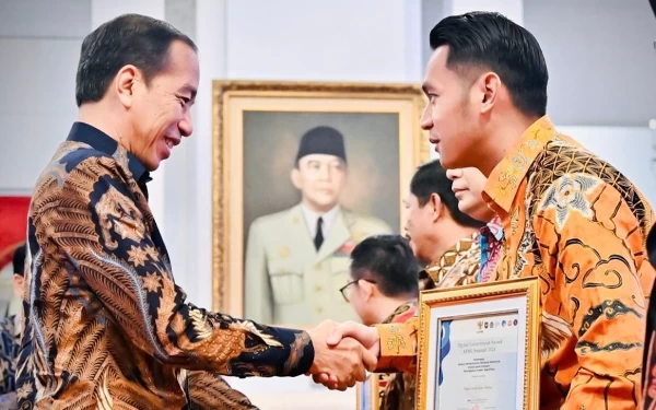 Thumbnail Berita - 3 Kota/Kabupaten di Jatim Raih Anugerah Digital Government Award