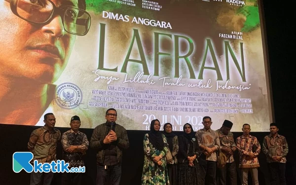 Thumbnail Keluarga Besar KAHMI dan HMI Sorong Nobar Film Lafran