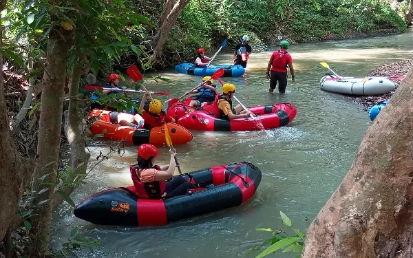 Thumbnail Berita - Nikmati Keseruan Tour Pakcrafting Kali Papah di Kulonprogo