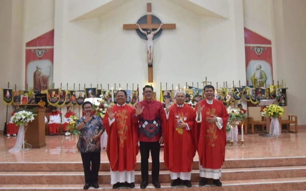 Thumbnail Wabup Sleman Tegaskan Sleman Adalah Rumah Bersama Saat Hadiri HUT Ke-62 Gereja St. Petrus dan Paulus Babadan