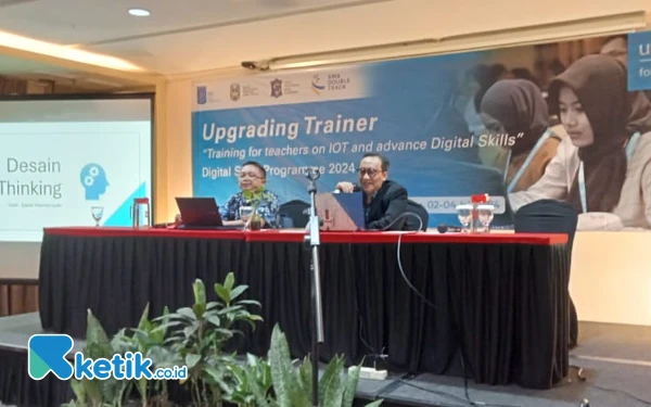 Thumbnail Latih Trainer Digital Skills, David Hermansyah Ajak Berpikir Runtut Sebelum Ciptakan Produk