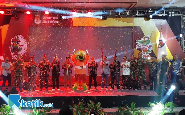 Thumbnail Berita - 'Si Mbois' Maskot Sekaligus Harapan Pilwali Kota Surabaya 2024 Lancar dan Demokratis