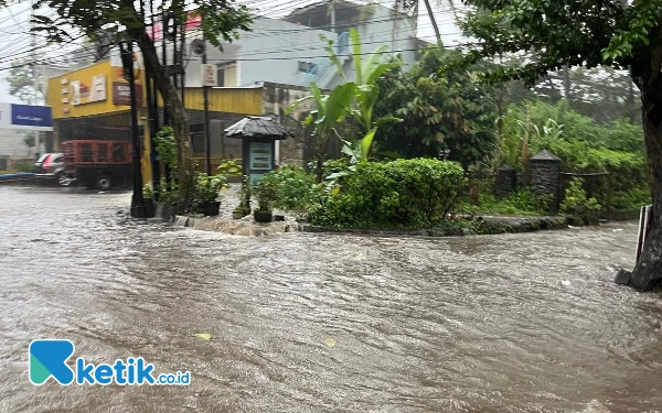 Masuk Musim Hujan, Warga Kota Malang Khawatirkan Banjir