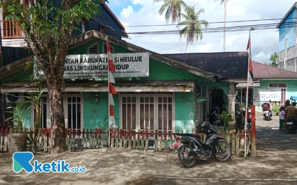 Thumbnail Berita - Kadis DLH Simeulue Ajak Masyarakat Jaga Kelestarian dan Kebersihan Lingkungan