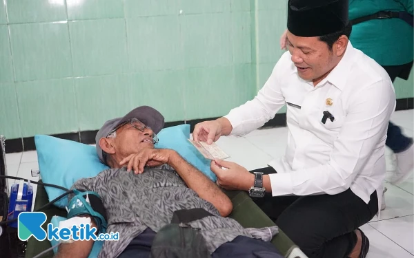 Thumbnail Berita - Program UHC Tercapai, Pemkab Sidoarjo Cover Biaya Berobat 155.843 Warga dengan KIS PBID