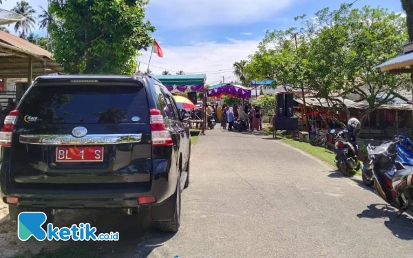 Patut Ditiru! Warga Simeulue Bisa Pakai Mobil Dinas Bupati untuk Antar Pengantin, Gratis!