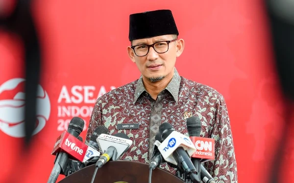 Thumbnail Berita - Sandiaga Uno Tak Ikut Nyemplung di Pilgub Jabar 2024, Ini Alasannya