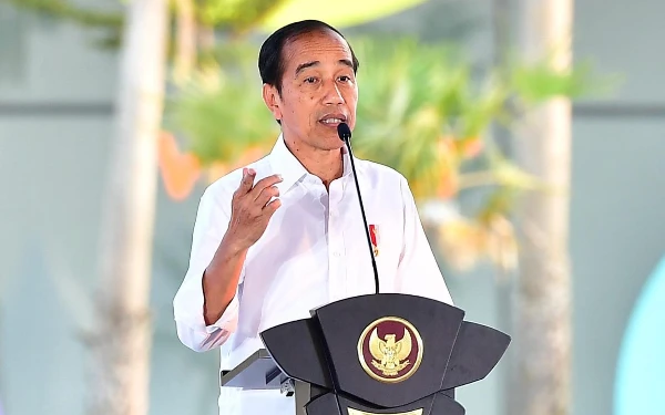 Thumbnail Berita - Jokowi Undang Ratusan Kepala Daerah Se-Indonesia Rapat di IKN Besok!