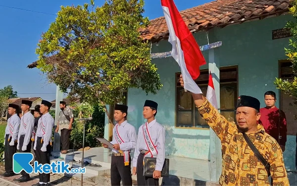 Thumbnail Berita - Ratusan Eks Jamaah Islamiyah Ikrar Setia di Upacara Peringatan HUT RI ke 79