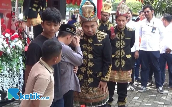 Thumbnail Berita - Peringati HUT Ke-79 RI, PLN UP Nagan Raya Bagikan Sembako dan Gelar Perlombaan