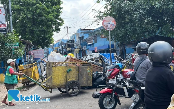 Thumbnail Berita - Jaga Estetika Wilayah, DLH Kota Malang Atur Batas Pengangkutan Sampah hingga 07.00 WIB