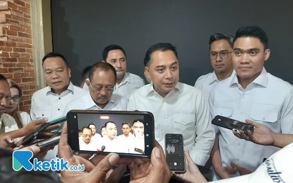 Thumbnail Berita - Mandat Prabowo, Gerindra Dukung Eri Cahyadi dan Armuji dalam Pilkada Surabaya