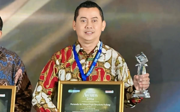 Thumbnail Berita - Gerak Cepat Priyo Sudibyo, Bawa Tugu Tirta Kota Malang Raih Juara Perpamsi Awards 2024