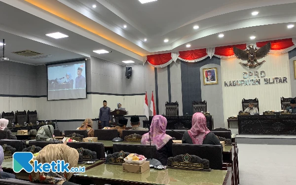 Thumbnail Berita - DPRD Kabupaten Blitar Gelar Rapat Paripurna Agenda Jawaban Bupati Blitar Terhadap PU Fraksi Atas Ranperda P-APBD 2024