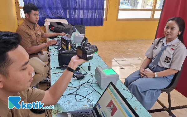 Dispendukcapil Kabupaten Madiun Gencar Jemput Bola Perekaman E-KTP Pemula