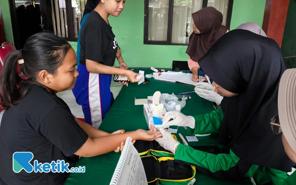 Thumbnail Tekan Angka Stunting, Poltekkes Malang Berdayakan Posyandu Remaja Baratan di Jember