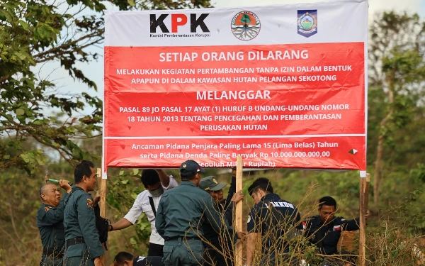 Thumbnail Berita - Dampingi Pemprov NTB, KPK Tertibkan Tambang Ilegal Beromzet Rp1,08 Triliun