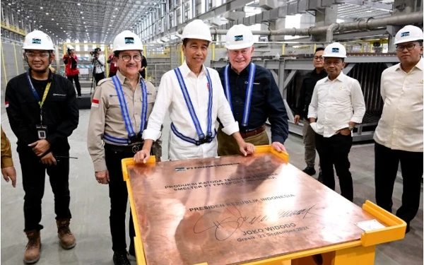 Thumbnail Dorong Hilirisasi Industri, Jokowi Resmikan Produksi Smelter PT Freeport Indonesia