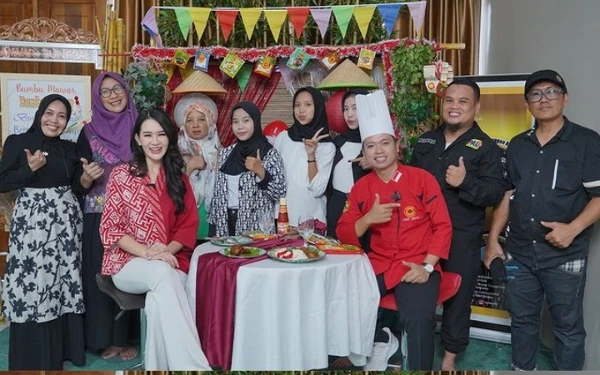 Thumbnail Masakan buatan Puteri Indonesia Sumsel 2023, Jelita Gabriella dan Chef Arya siap disantai bersama-sama (Foto: Instagram @jelitagabriellaa)