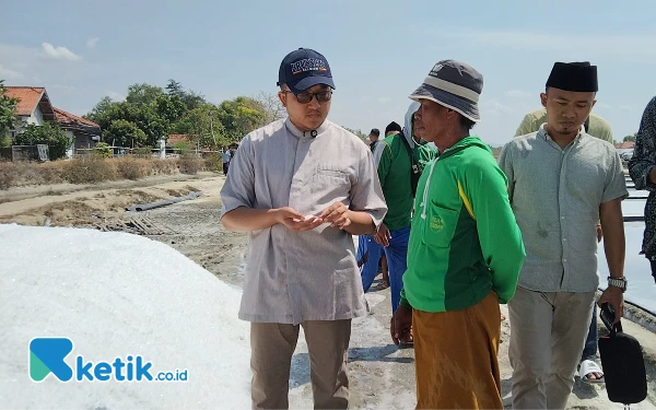 Jika Terpilih di Pilkada Pamekasan, Paslon Berbakti Diminta Sejahterakan Petani Garam