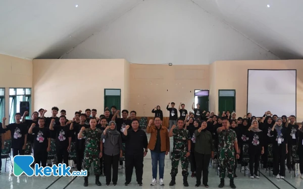 Thumbnail Berita - Pilkada Serentak 2024 Didominasi Pemilih Muda, KPU Kota Blitar Gelar Sosialisasi di Kampus