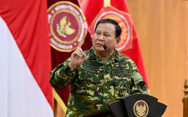 Thumbnail Prabowo Perintahkan 4 Kementerian Cari Cara Selamatkan PT Sritex dari Pailit