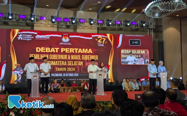 Thumbnail Pengamat Nilai Hasil Debat Cagub Sumsel: Eddy Perkasa, Deru-Mawardi Sempoyongan