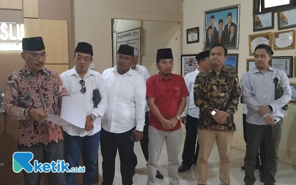 Cabup Bangkalan Mathur Husairi Dilaporkan 7 Fraksi di DPRD Terkait Tudingan Jual Kursi