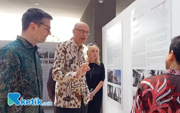 Thumbnail Jalin Kerja Sama, Kedubes Ceko Gelar Friendship Exhibition Ceko - Indonesia di ITS