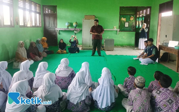 Thumbnail Berita - Prihatin Gagal Ginjal, Kampanye Jajanan Sehat di MIN 1 Singkil Ajak Jauhkan Makin Berbahaya