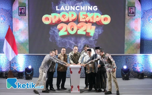 Thumbnail Berita - OPOP Expo Diikuti 35 Pesantren se-Jatim, Pj Gubernur: Dapat Tingkatkan Ekonomi Jatim