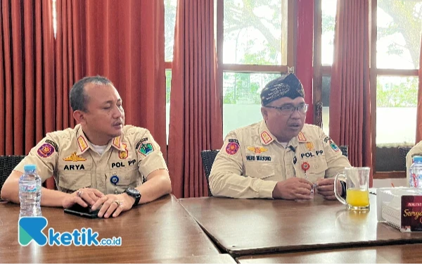 Thumbnail Berita - Satpol PP Kota Malang Bertindak, Ciduk 2 Truk Dropping Pengemis dari Pasuruan