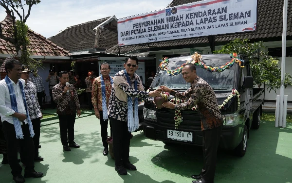 Thumbnail Berita - Lapas Cebongan Terima Hibah Kendaraan Operasional dari Pemkab Sleman