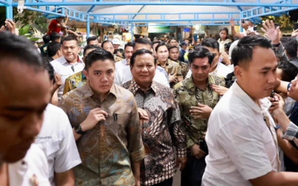 Thumbnail Sebelum hadir di Bundaran HI, Prabowo sempat hadir dalam agenda Tutup Kas Akhir Tahun 2024 dan Lauching Coretax di Kantor Kementerian Keuangan. (Foto: IG  Prabowo)