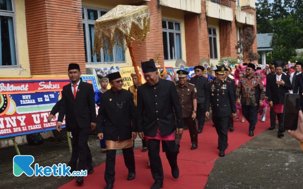 Thumbnail Berita - Bupati Hamsuardi Sampaikan Permohonan Maaf dan Harapan untuk Pasaman Barat di HUT ke-21