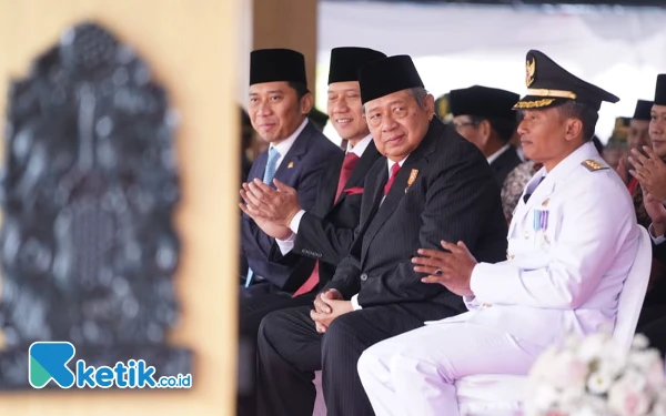 Thumbnail Berita - Batal ke IKN, SBY Pilih Hadiri Upacara di Pacitan Bersama Alumni Akmil 1973