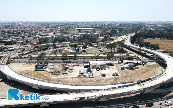 Thumbnail Berita - Tiga Megaproyek Flyover Sidoarjo Segera Rampung, Gus Muhdlor: Bisa Dicoba Dilewati Pengendara