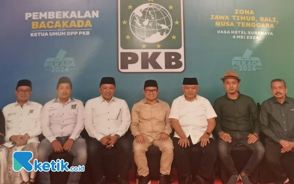 Thumbnail PDI Perjuangan Sebut Kehadiran Bupati Malang di Pembekalan Cakada PKB Inisiatif Pribadi