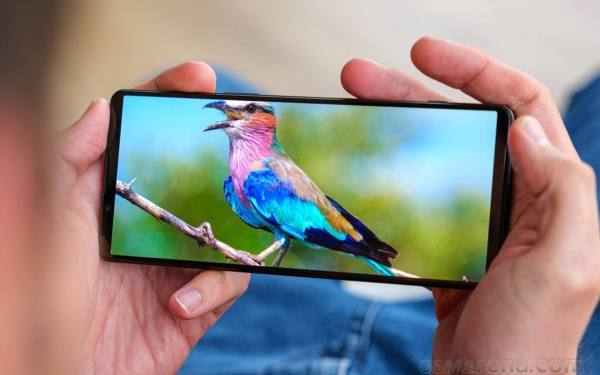 Thumbnail Berita - Qualcomm dan Sony Hadirkan Smartphone Kelas Atas, Penampakannya Jelas